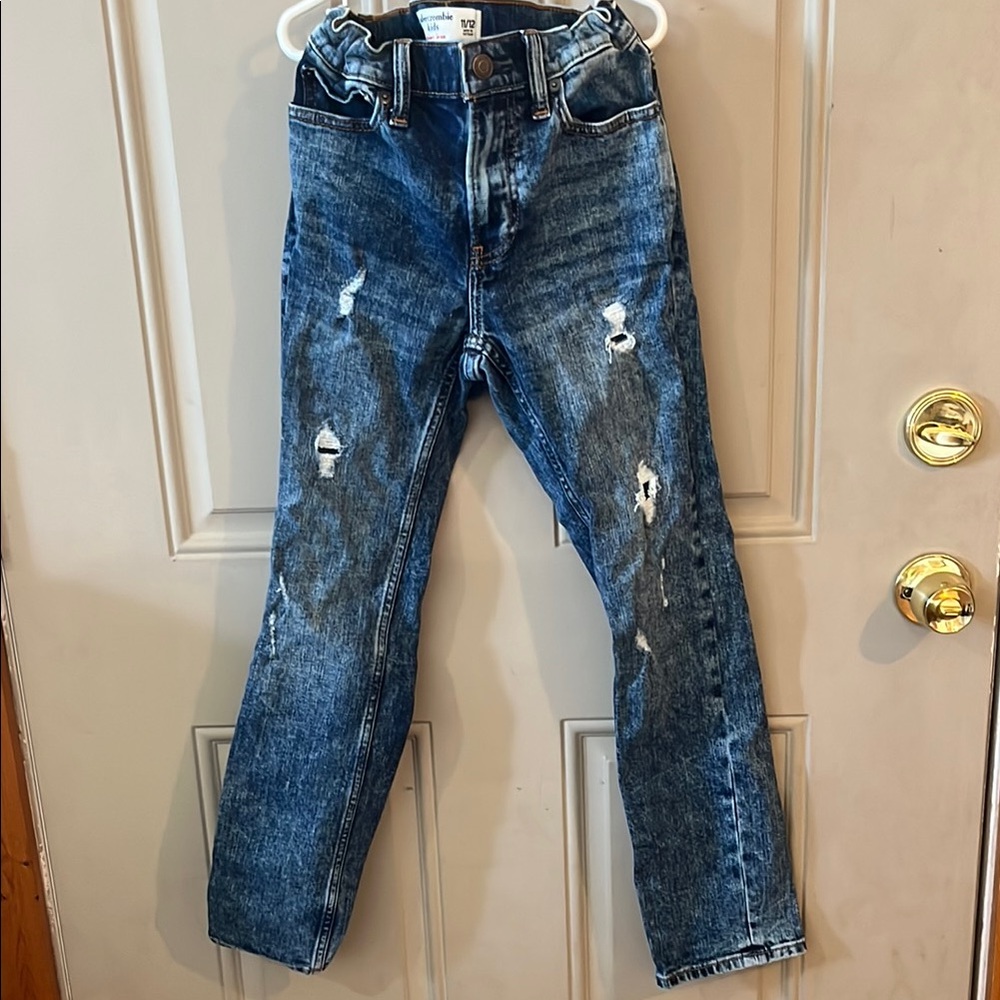 A&F kids Distressed Blue Jeans 11-12